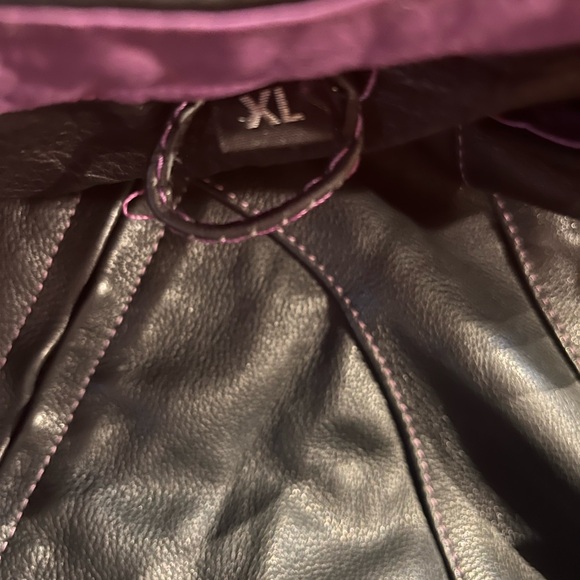 Women’s Riding Jacket - Picture 2 of 16